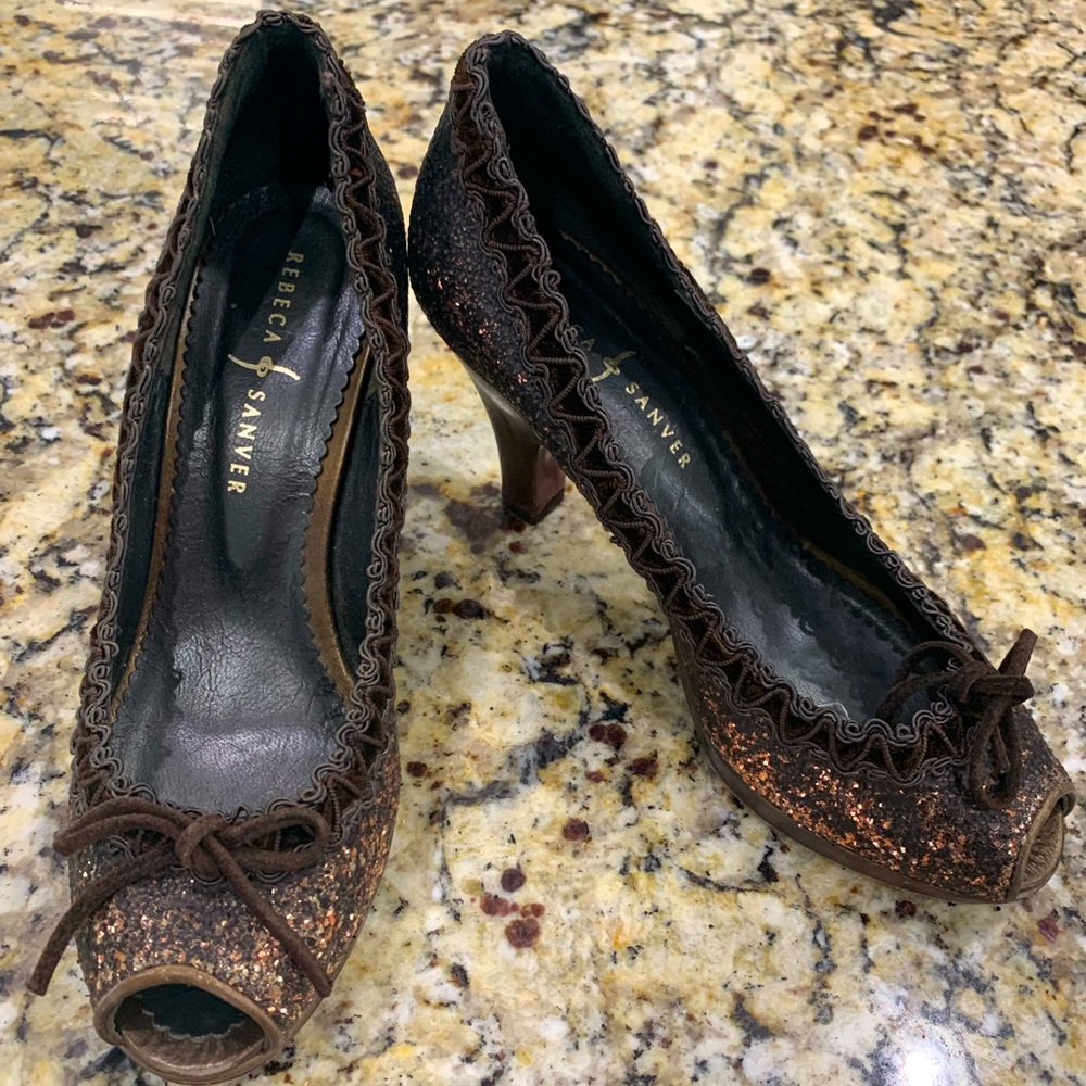 Gently used Rebeca Sanver brown open toe sequence pumps heels 7.5